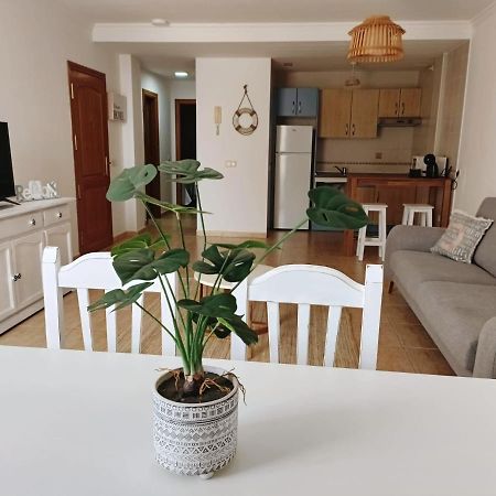 Paseo Bristol Apartment Corralejo Exterior photo